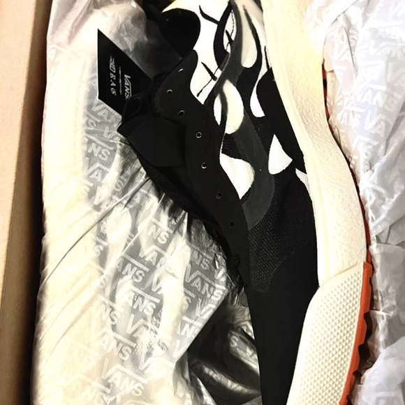Vans UltraRange EXO DRAG FLAME slip-on. Men’s 13, New In Box. Ultra Rare! - Picture 2 of 6